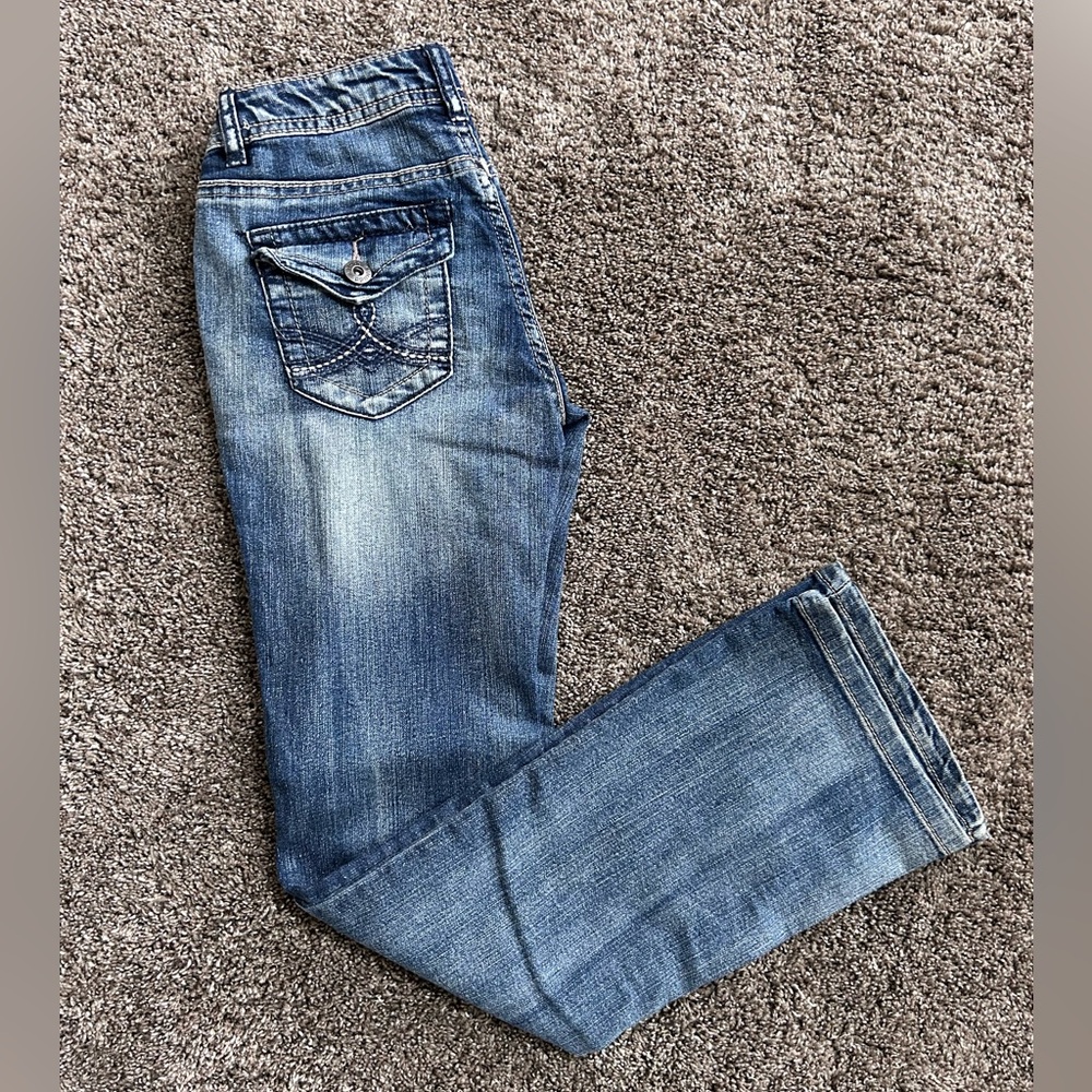 Mudd Girls Blue Faded Denim Jeans with Embellished Back Pocket Size 12s